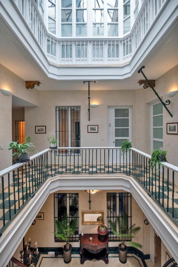 Gadir Suites カディス エクステリア 写真